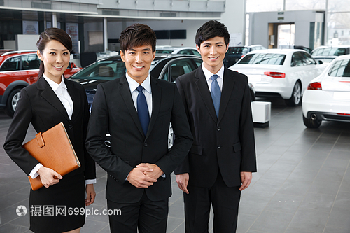 汽車銷售精英養成指南——從4S店西服專業形象到中小企業高效銷售策略